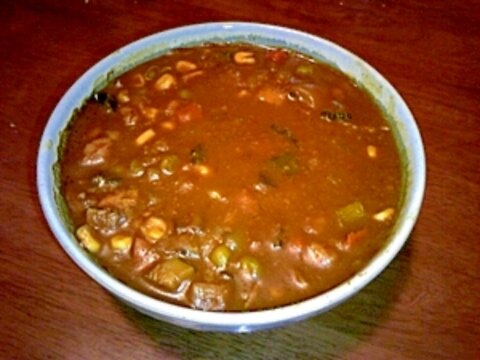 ゴーヤとナス、ズッキーニ、豆腐の元気カレー